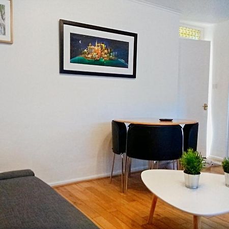 Very Central Location- Free Parking - 2 Bedrooms Belfast Exteriér fotografie
