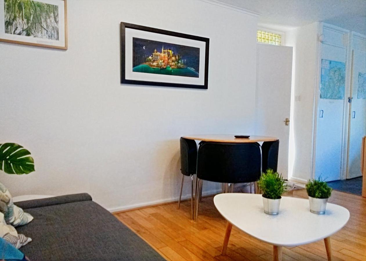 Very Central Location- Free Parking - 2 Bedrooms Belfast Exteriér fotografie