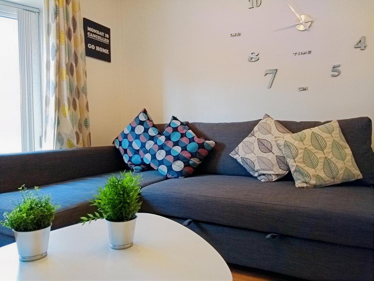 Very Central Location- Free Parking - 2 Bedrooms Belfast Exteriér fotografie