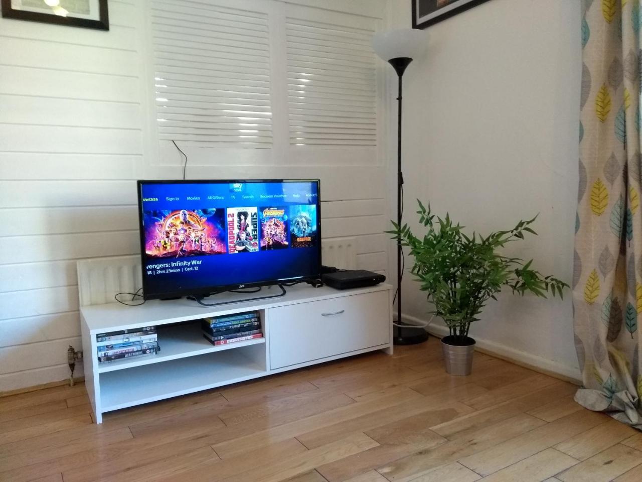 Very Central Location- Free Parking - 2 Bedrooms Belfast Exteriér fotografie