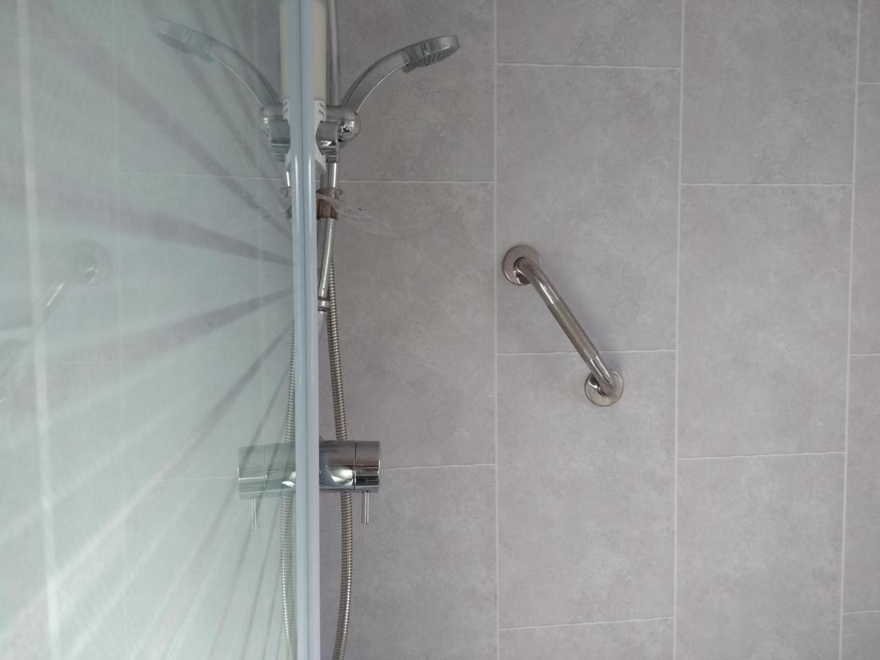 Very Central Location- Free Parking - 2 Bedrooms Belfast Exteriér fotografie